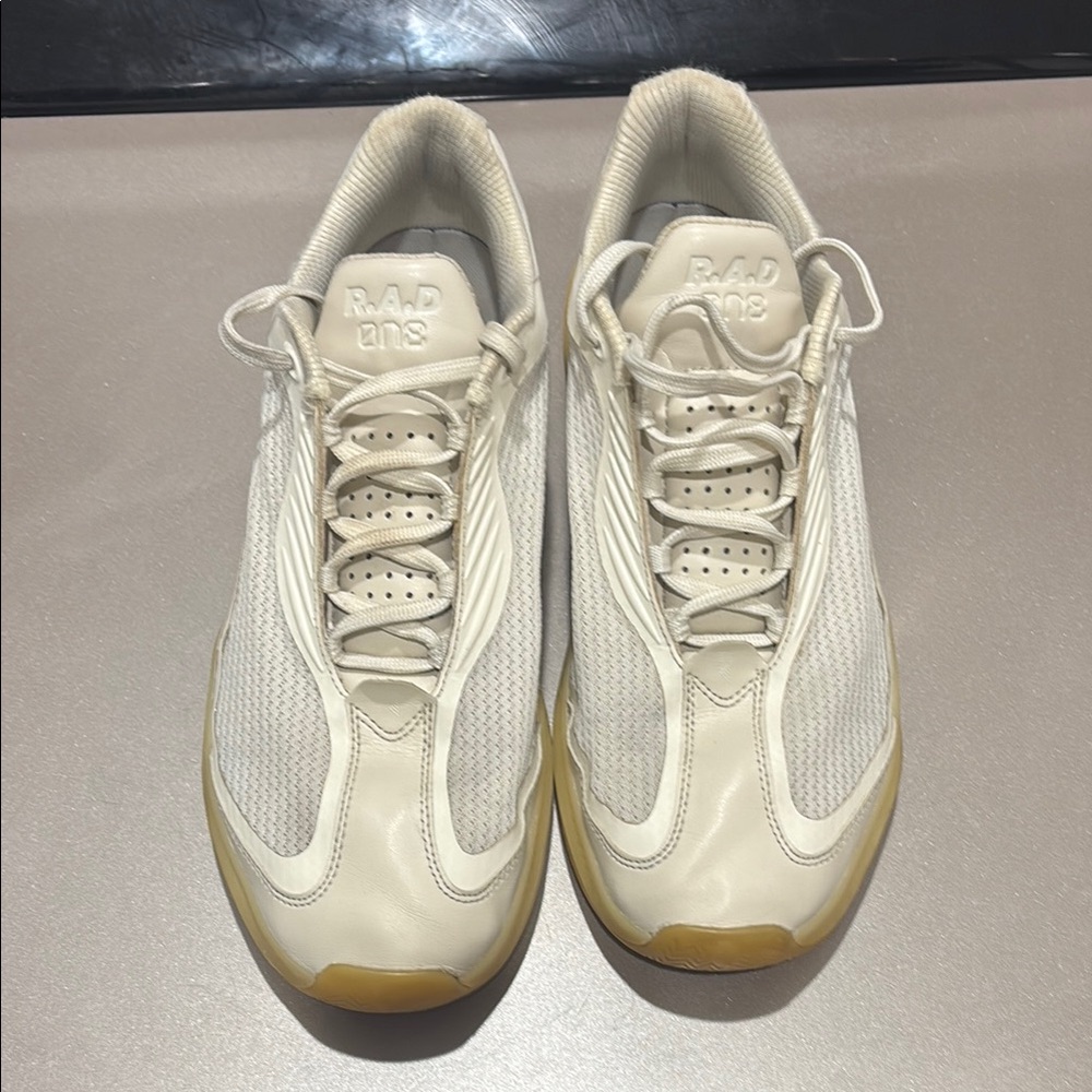 1015 Men’s Cream Mesh & Leather Sneakers